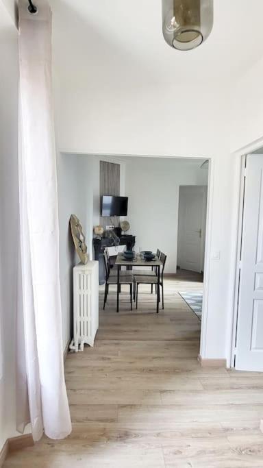 Apartment Le Premium, Entre Paris & Avec Parking Gratuit